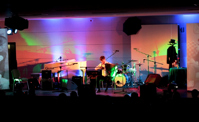 Galeria zdjęć – Kulturalia –  Laureaci konkursu „Reminiscencje Starszych Panów” 17.12.2011