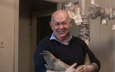 Jak w domu, nietoperz w jaskini